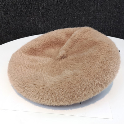 Női barett típusú kalap