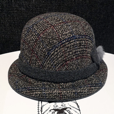 Női téli kockás sapka - bombe típusú