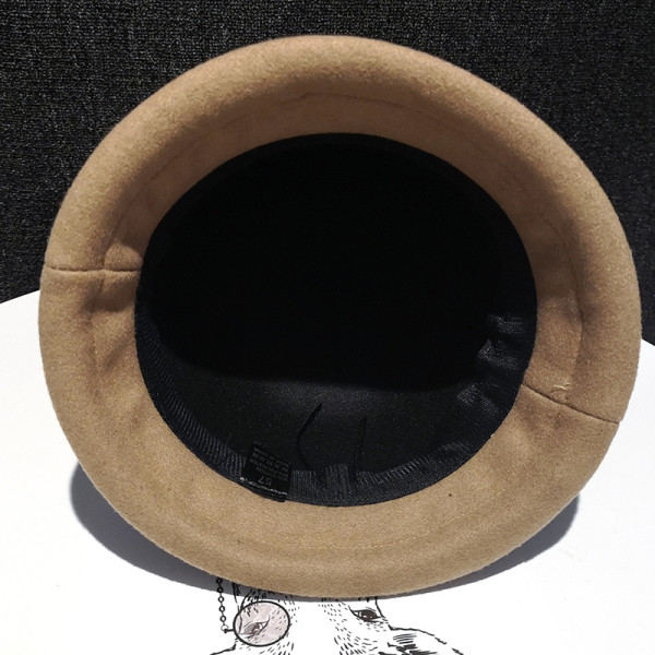 Női téli kockás sapka - bombe típusú