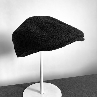 Téli alkalmi sapka nőknek és férfiaknak egyaránt