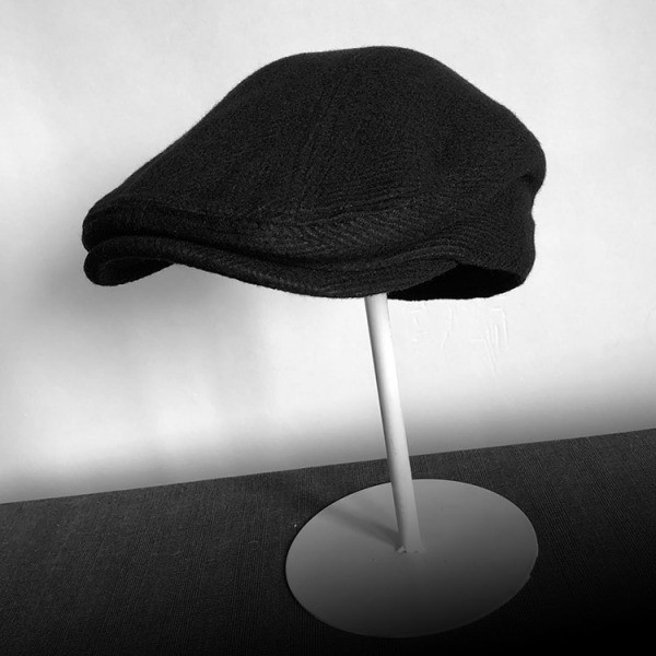 Téli alkalmi sapka nőknek és férfiaknak egyaránt