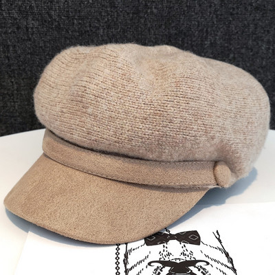 Modern női gyapjú sapka-svájcisapka típus