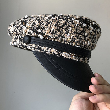 Дамска модерна шапка с козирка тип каскет