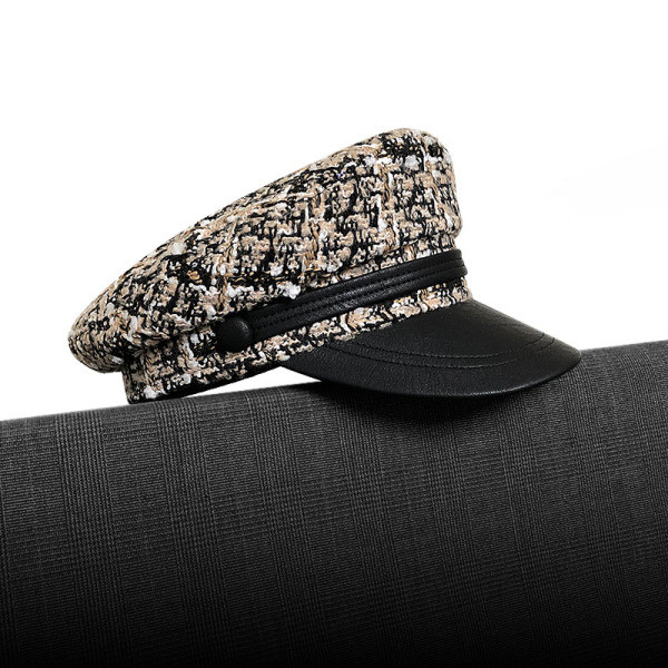 Γυναικείο μοντέρνο καπέλο με γείσο τύπου τραγιάσκα