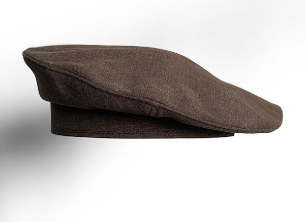 Stílusos női barettsapka kordbársonyból