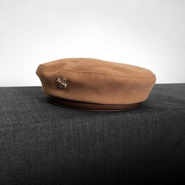 Új modell elegáns női beret fém díszítéssel