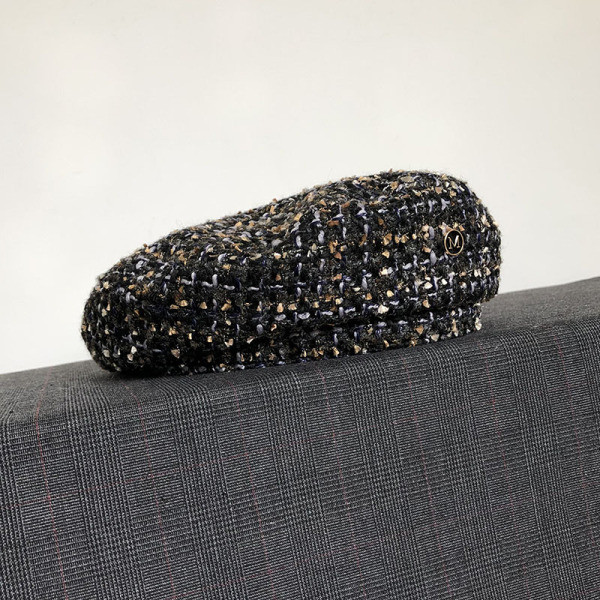 Női színes barett típusú sapka