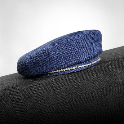 Modern női barett típusú kövekkel díszített sapka