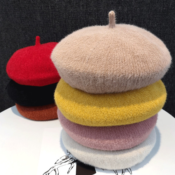 Őszi-téli barett típusú sapka mohos anyagból