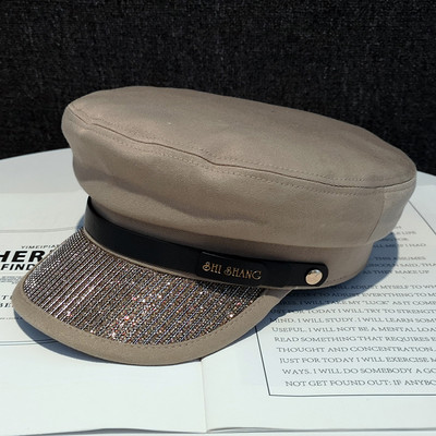 Γυναικείο καπέλο νέο μοντέλο - με γείσο τύπου τραγιάκα