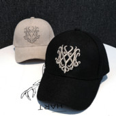 Sport-alkalmi női sapka - hímzéssel