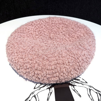 Μοντέρνο γυναικείο μπερέ 