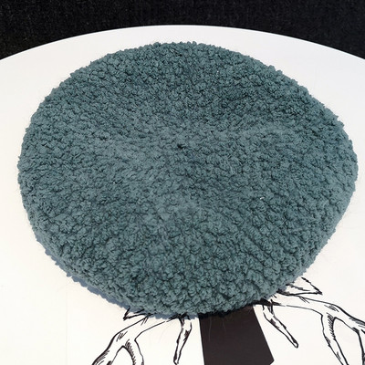 Μοντέρνο γυναικείο μπερέ 