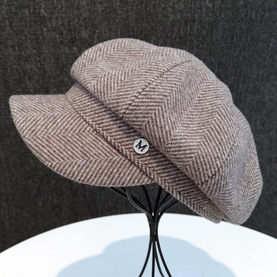 Νέο γυναικείο μάλλινο καπέλο με γείσο τύπου τραγιάσκα