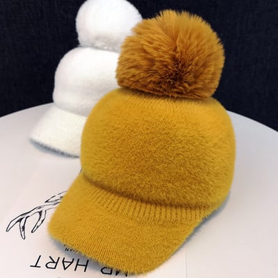 Φθινόπωρο-χειμερινό γυναικείο καπέλο με φούντα