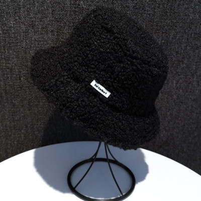 Lepršava ženska ribička kapa