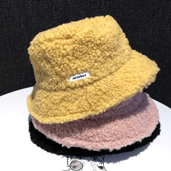 Lepršava ženska ribička kapa