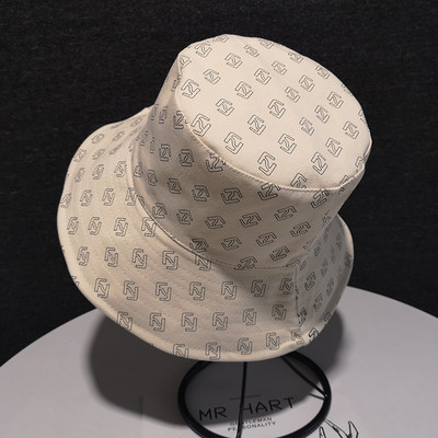 Καθημερινό γυναικείο καπέλο