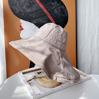 Γυναικείο καπέλο με κρόσσια και κορδόνια