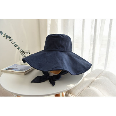 Női sapka rojtokkal