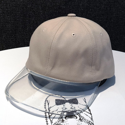 Καθημερινό γυναικείο καπέλο με διαφανές γείσο