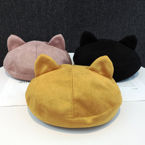 Új modell női sapka 3D elemmel több színben