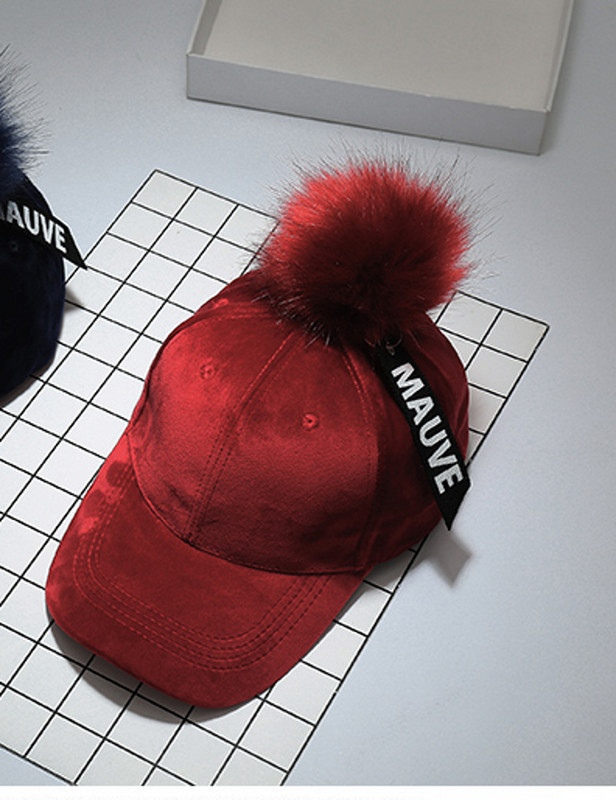 Modern női bársony sapka több színben