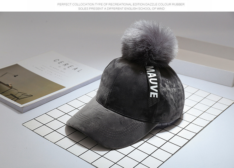 Modern női bársony sapka több színben