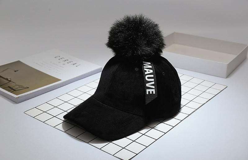 Modern női bársony sapka több színben