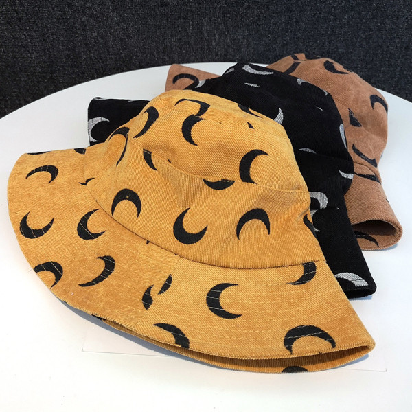 Alkalmi női kalapos horgászat