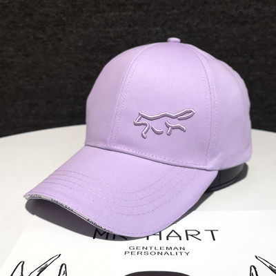 Női baseball sapka hímzéssel