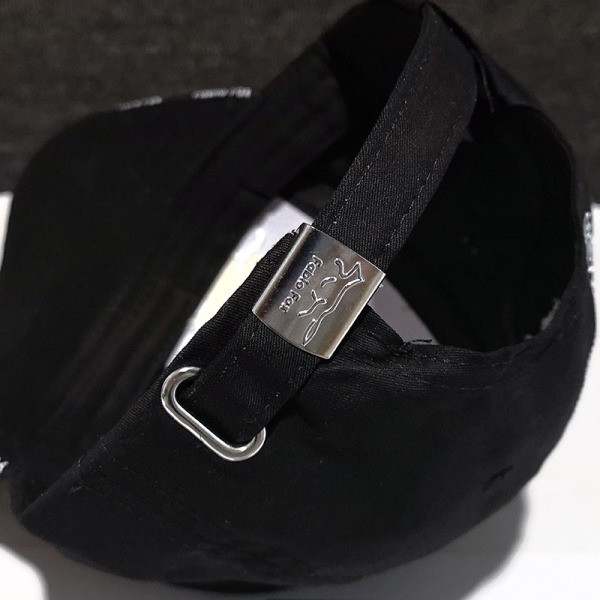 Női baseball sapka hímzéssel