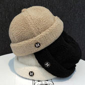 Modern női sapka télre alkalmas - retro stílusú