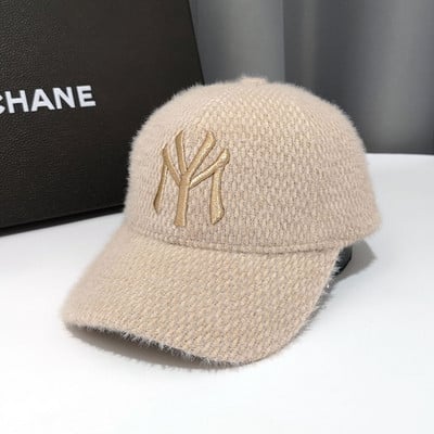 Γυναικείο καπέλο  μπέιζμπολ από γούνα