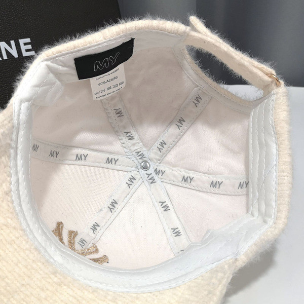 Γυναικείο καπέλο  μπέιζμπολ από γούνα