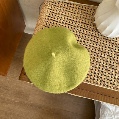 Μαλλίνο γυναικείο καπέλο τύπου μπερέ