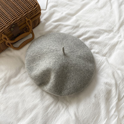 Μαλλίνο γυναικείο καπέλο τύπου μπερέ