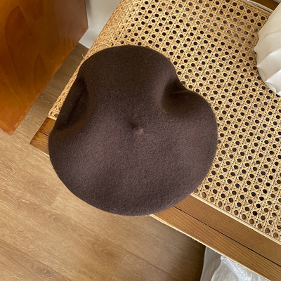 Μαλλίνο γυναικείο καπέλο τύπου μπερέ