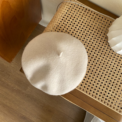 Μαλλίνο γυναικείο καπέλο τύπου μπερέ