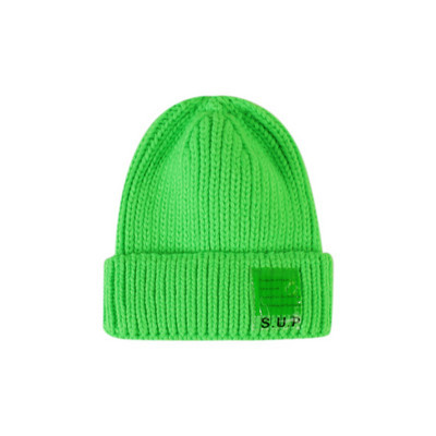 Napi téli női sapka különféle feliratokkal