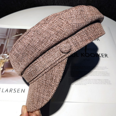 Μοντέρνο γυναικείο καπέλο με κουμπί σε στυλ  μπερέ 