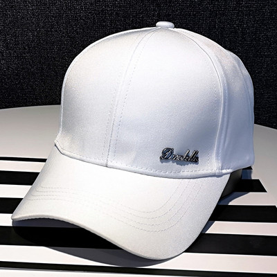 Şapcă de baseball unisex cu inscripţie metalică