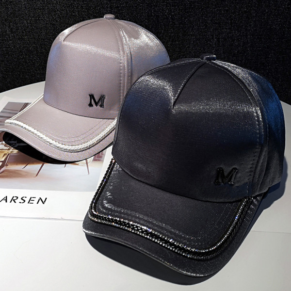 Sport-alkalmi női sapka napellenzővel