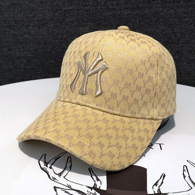 Γυναικείο καπέλο μπέιζμπολ - με κέντημα και γείσο