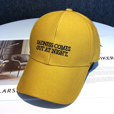 Uniszex baseball sapka hímzett felirattal