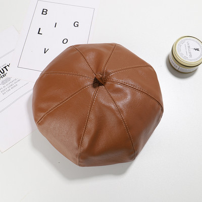 Női bőr barett típusú sapka