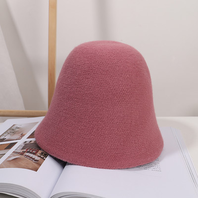 Ženska vunena ribička kapa