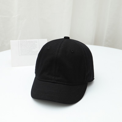 Γυναικείο καπέλο με γείσο μονόχρωμο