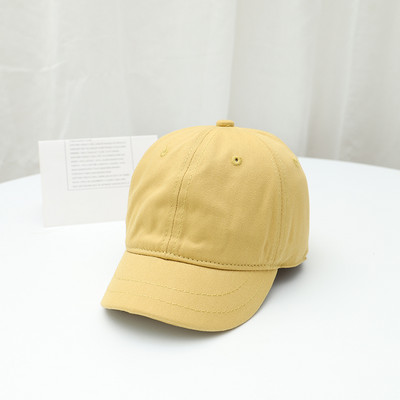 Γυναικείο καπέλο με γείσο μονόχρωμο