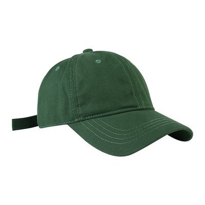 Mindennapi női sapka napellenzővel, két modellben